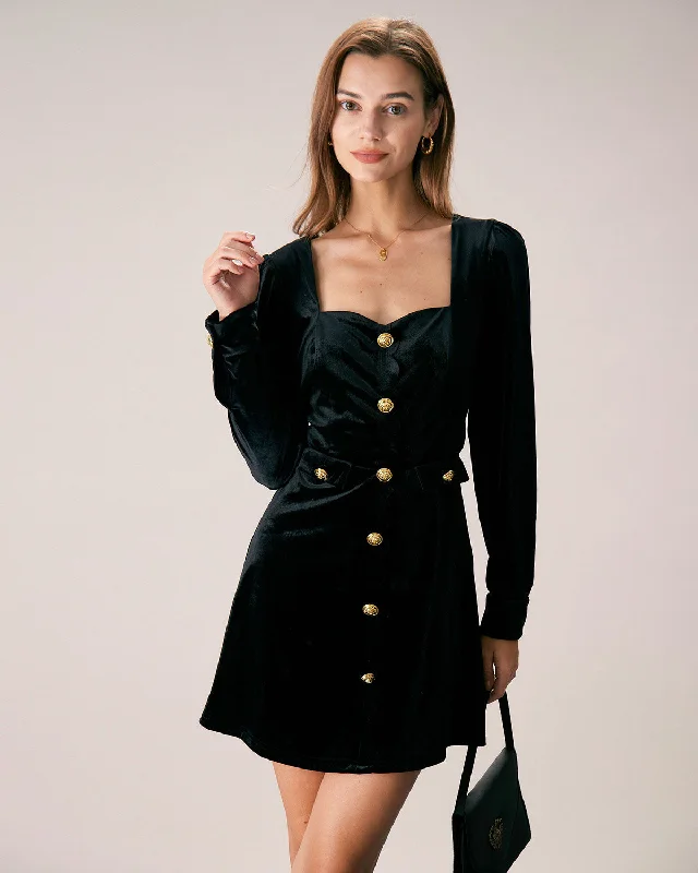 The Black Sweetheart Neck Velvet Mini Dress