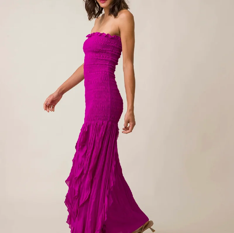 VH- Line & Dot Strapless Magenta Dress