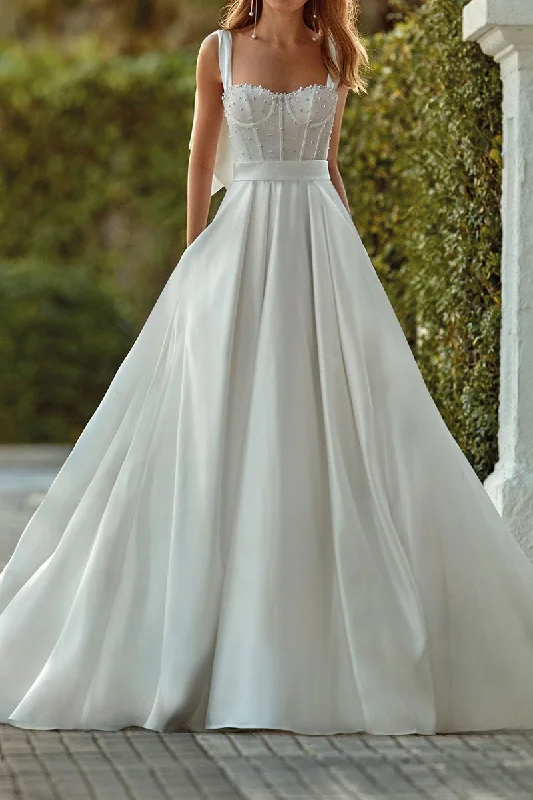 A line Sweetheart Pearls Satin Wedding Dress with Pockets QW2117