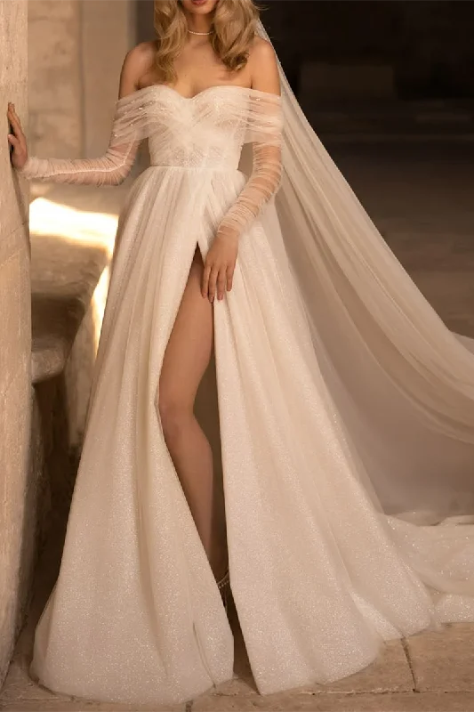 A Line Sweetheart Long Sleeves Rustic Wedding Dress with Court Train QW2130